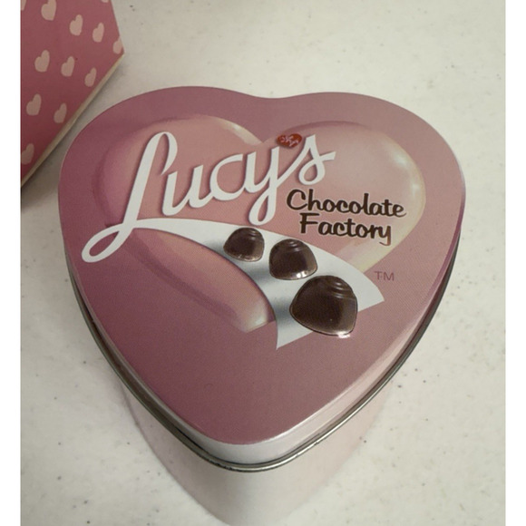 2005 I Love Lucy Wrist Watch In Chocolate Factory Tin New In Box needs‎ battery - Picture 2 of 6